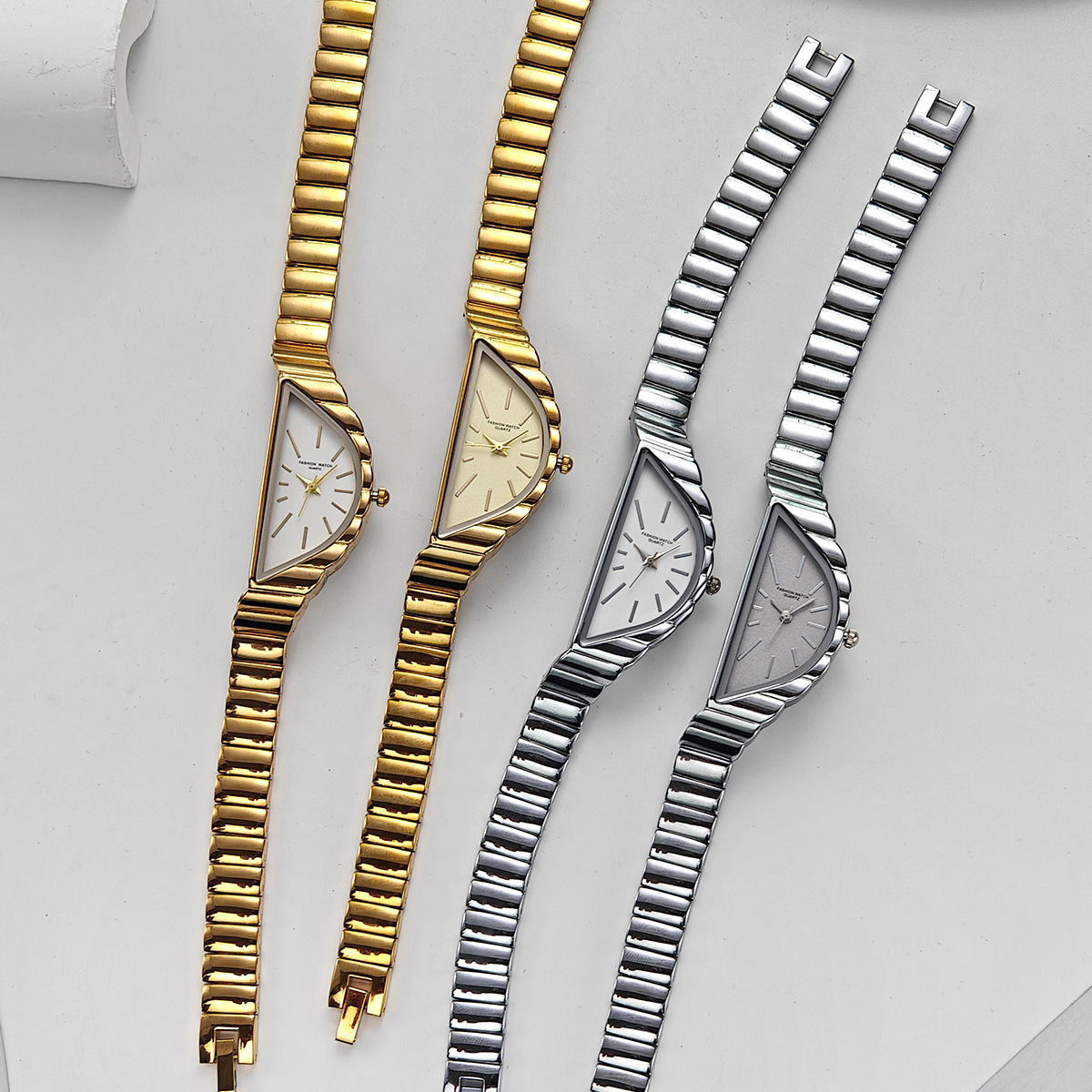 Orologio da donna Moda creativ - Watch Triangle Luxury recensione e prezzo